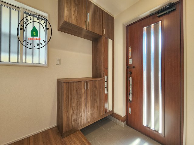 福岡市東区青葉6丁目第2-2棟（2号棟）の内観：施工例|二重ロックでしっかり防犯対策ができます。