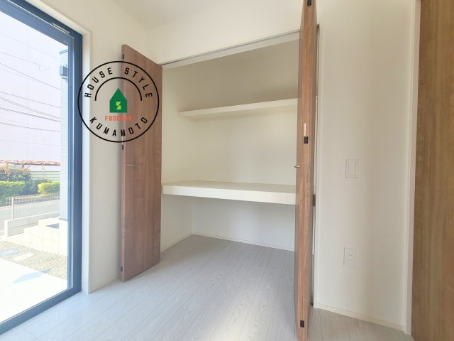 熊本市東区花立5丁目第1-2棟(2号棟)の内観：施工例|収納には困りません。