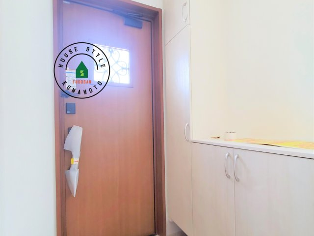 熊本市東区花立5丁目第1-2棟(2号棟)の内観：施工例|二重ロックでしっかり防犯対策ができます。