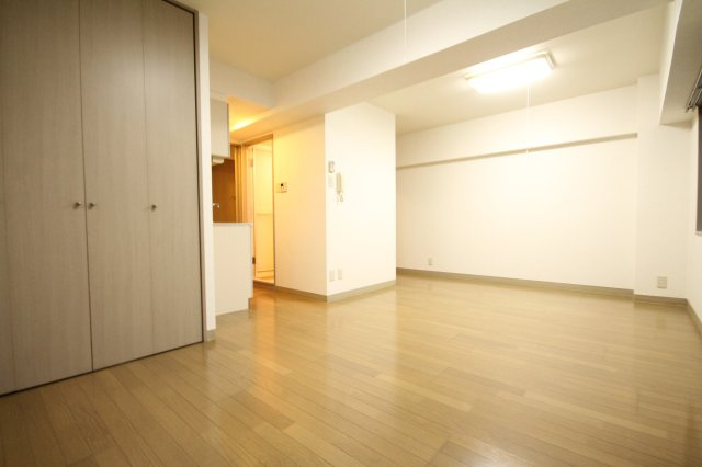 【居間・リビング】