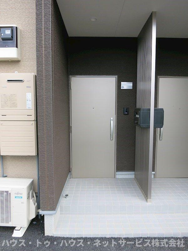 マノワール ルーエのエントランス