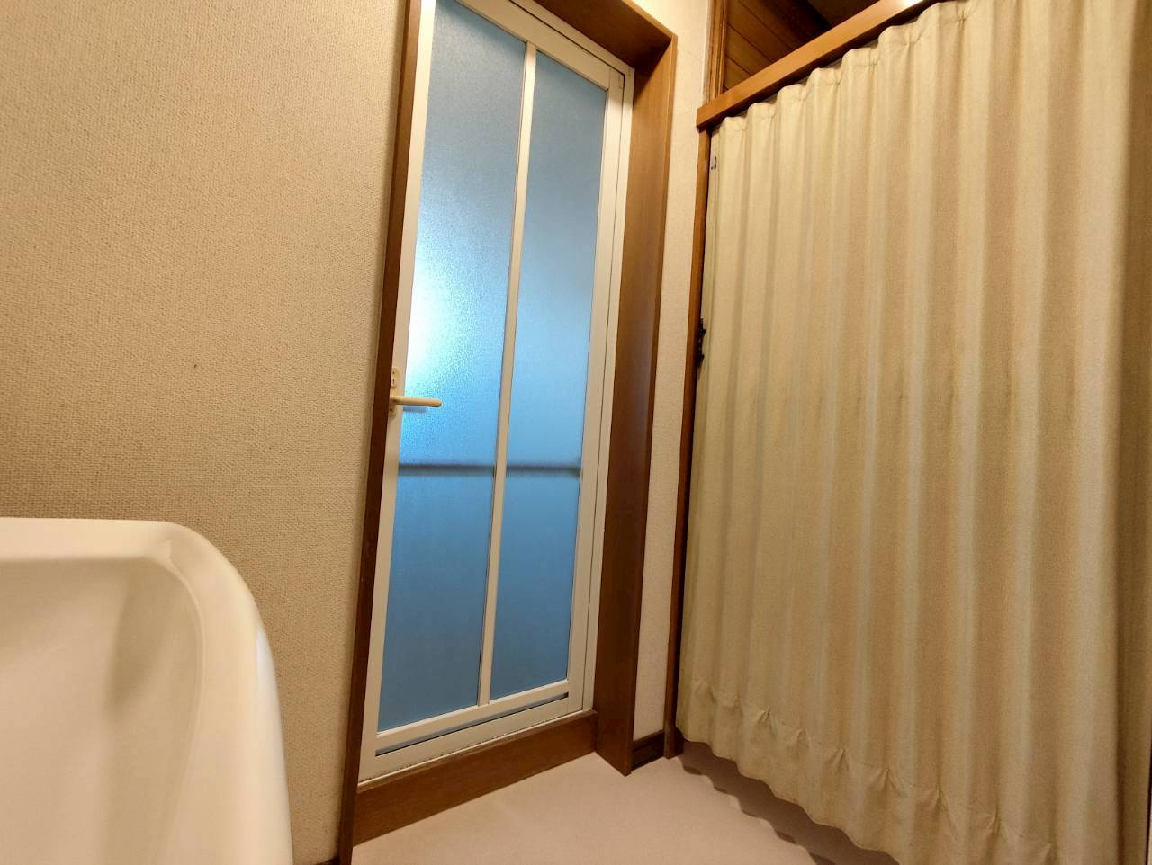 春採2-5-23借家の内装