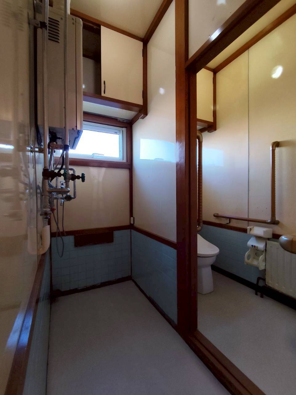 春採2-5-23借家の内装