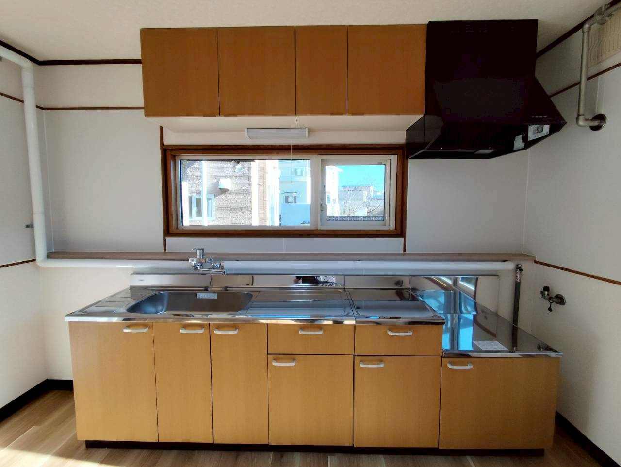 春採2-5-23借家のキッチン