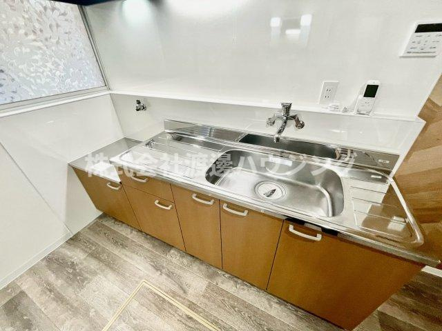 滝井西町3丁目貸家のキッチン