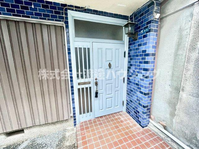 滝井西町3丁目貸家のエントランス