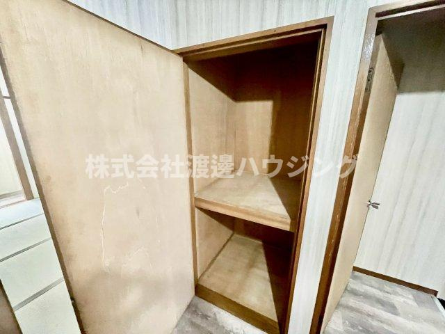 滝井西町3丁目貸家の収納