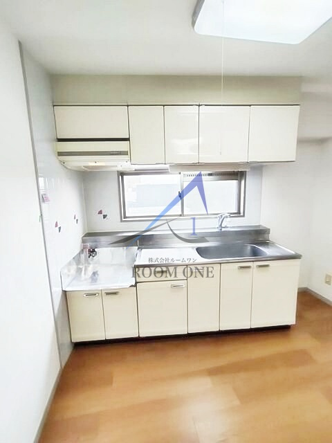 ファーストレジデンスのキッチン|キッチンです。