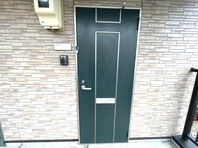 シャルマン瑞穂の玄関