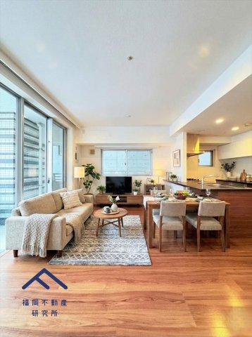 パークホームズ警固本通りの外観