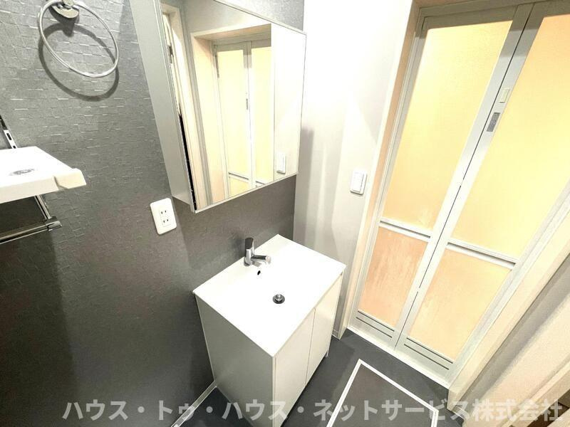 Lucia新松戸の洗面所