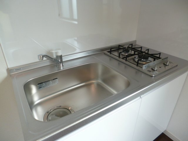 府中市多磨町１丁目のアパートのキッチン