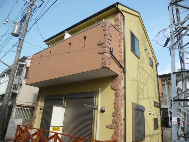 府中市多磨町１丁目のアパートの外観