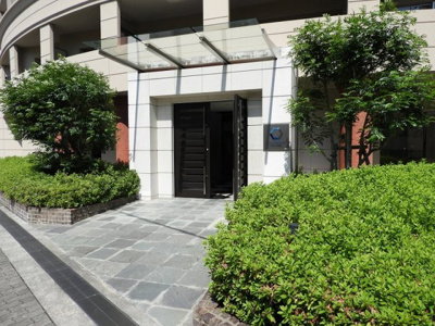 【エントランス】 | カスタリア新梅田