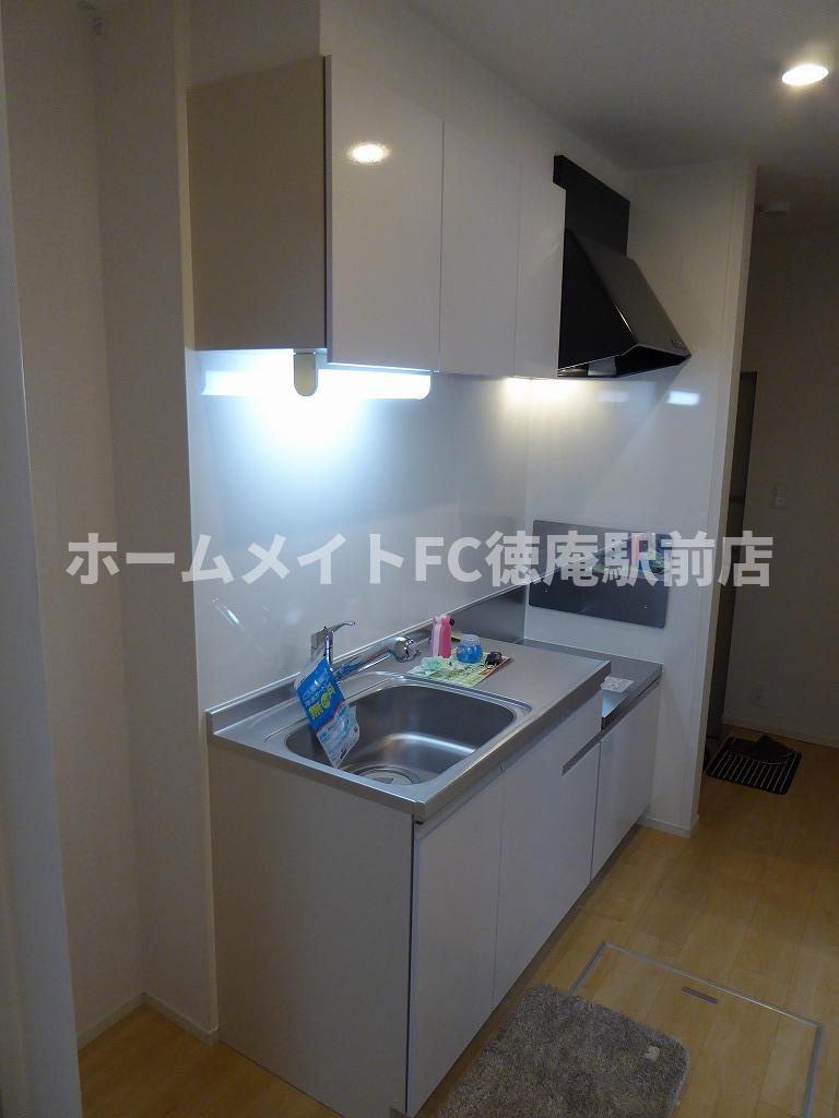 東大阪市高井田のアパートのキッチン