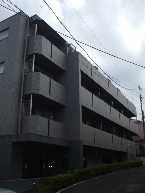 ルーブル高円寺参番館の外観