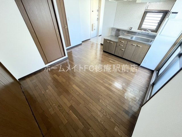 大阪市鶴見区横堤１丁目の賃貸マンションの内装