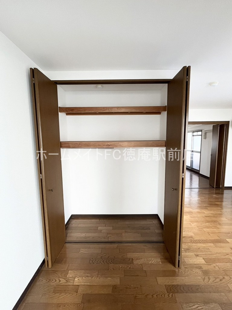 大阪市鶴見区横堤１丁目の賃貸マンションの収納