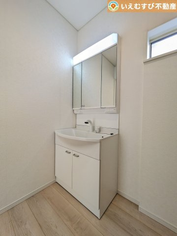 Cradle garden　熊谷市石原第7の独立洗面台