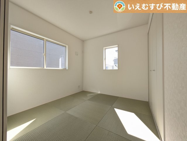 Cradle garden　熊谷市石原第7の和室|すぐ横になれる和室は、みんながほっと一息つける空間
ちょっとした休憩や来客時、お子様のお世話にも大活躍しそうですね♪