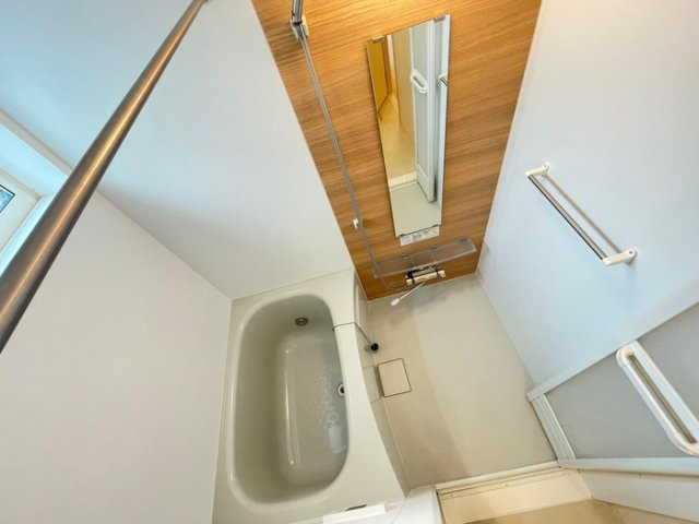 トネリコテラス 2の浴室|追い焚き給湯