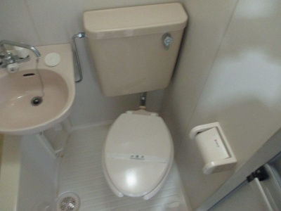 【トイレ】 | センチュリー新大阪 | トイレです
