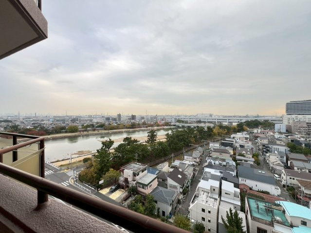 ベルヴェデールイトーピア武庫川の展望|バルコニーからの眺め