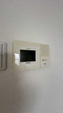 ベルヴェデールイトーピア武庫川の防犯設備|TVモニター付きインターホン