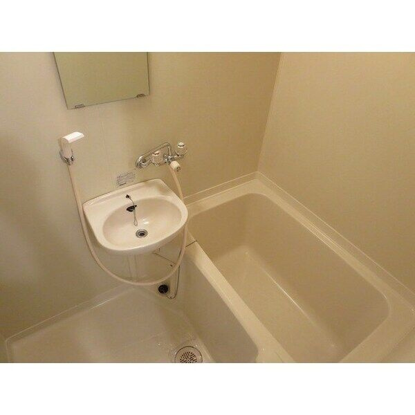 ピュア小豆坂の浴室