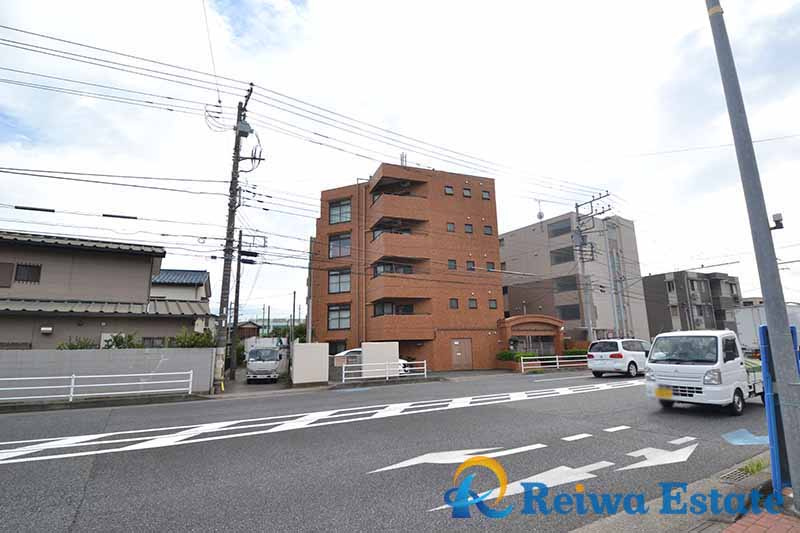 ライオンズマンション辻堂西海岸の外観