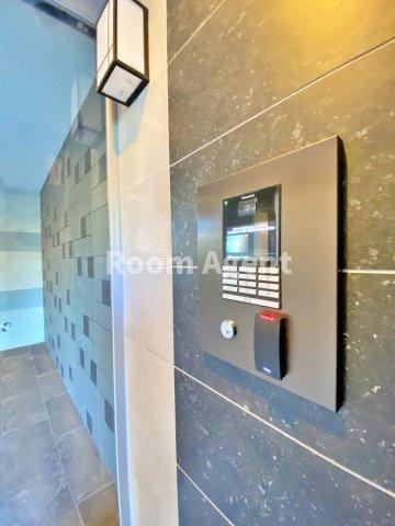 エステムコート名古屋泉プラチナムゲートのエントランス