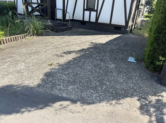 【駐車場】 | 伊東市八幡野　戸建