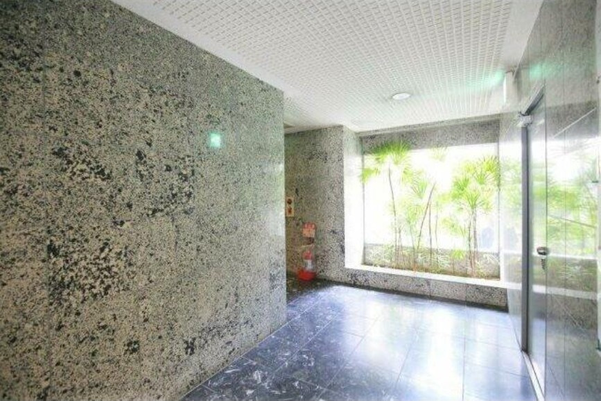 モナーク杉並堀ノ内のエントランス