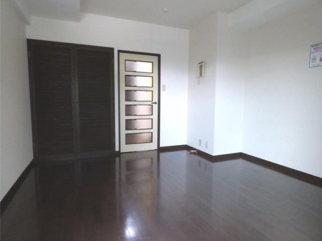 モナーク杉並堀ノ内の居間・リビング