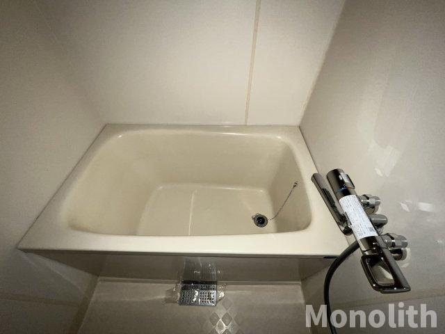 シャトー岸和田の浴室