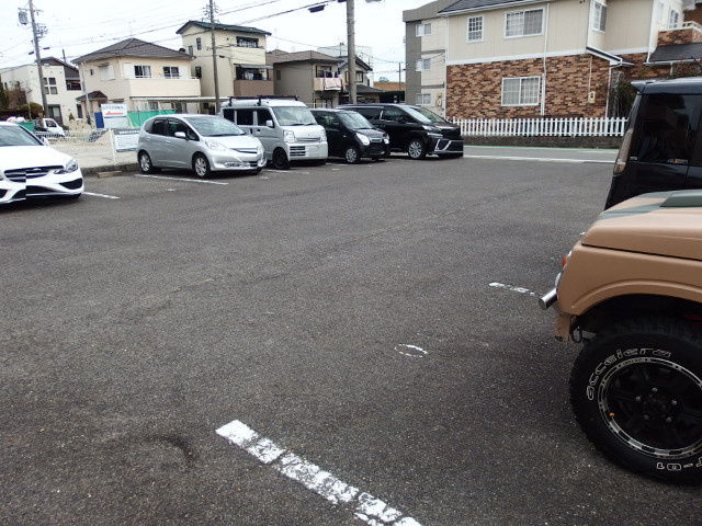 セジュールＯＺの駐車場