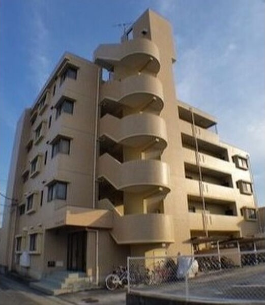 OS・SKYマンション植田南の外観