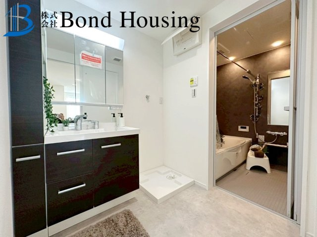 床暖房完備　星陵台7丁目　新築限定1棟の洗面所