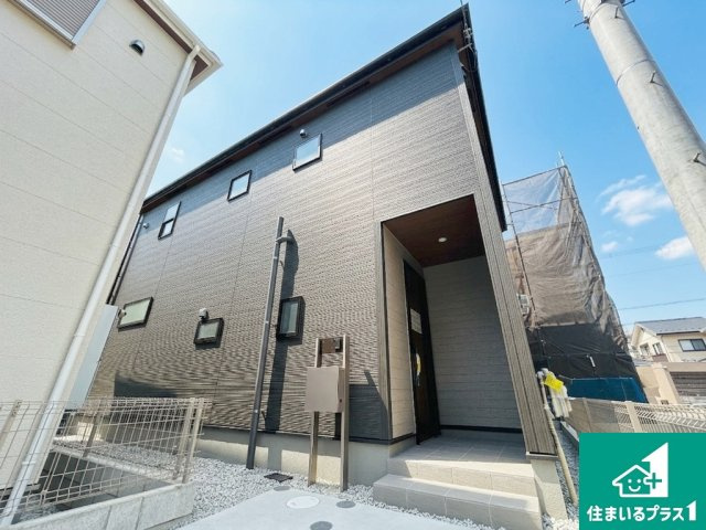 堺市中区深井水池町　新築一戸建ての外観|お客様に長く安心して住んでいだだける事にこだわった家づくり！住んでからのアフターサービスにもしっかりと取り組んでいます！