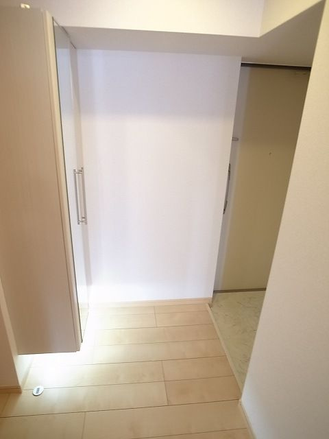 フェスタ元浅草の玄関