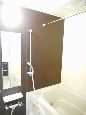 フェスタ元浅草の浴室