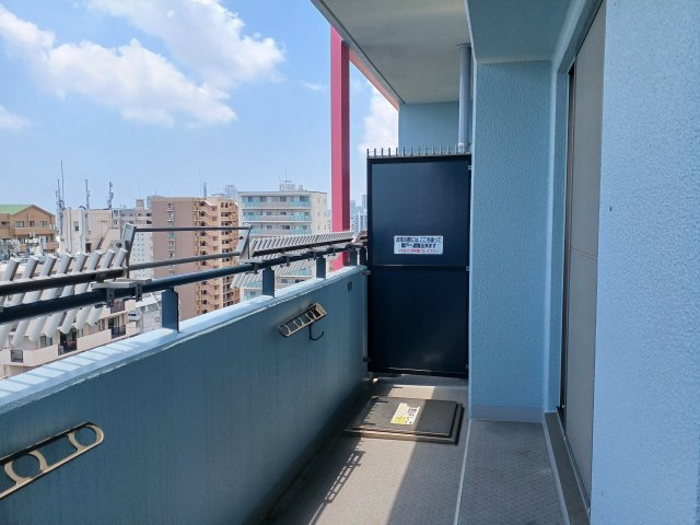 コスモシティ三宮東のバルコニー|バルコニー