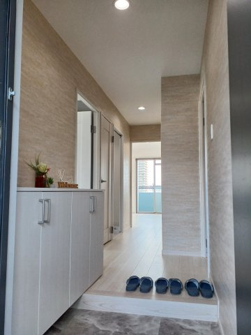 コスモシティ三宮東の玄関|玄関