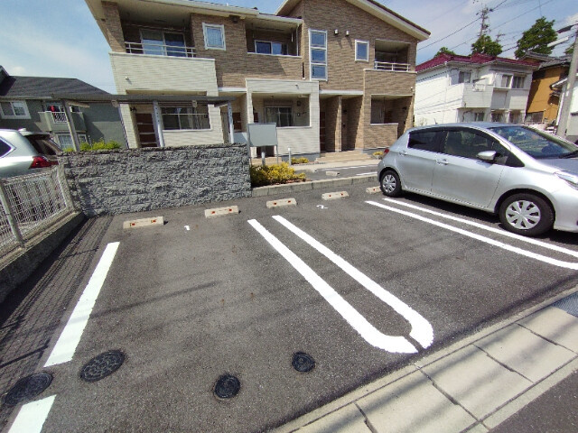ソレイユ　上里の駐車場