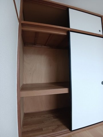 セピアハイツアラキＣの収納