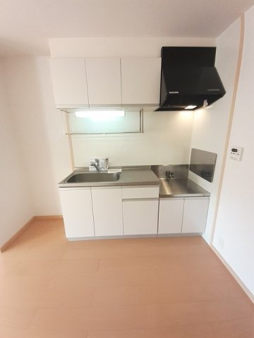 ベル　グランデのキッチン|コンパクトなキッチンで掃除もラクラク