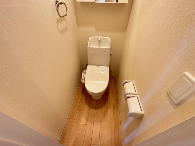 チコカメヤマのトイレ|シャワー付トイレ