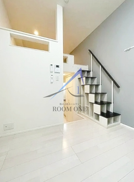 ハーモニーテラス宝町の居間・リビング|洋室のお部屋です。