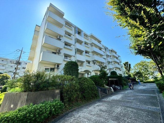 あざみ野団地第３－３－６号棟の画像