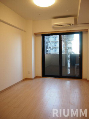 【居間・リビング】 | ルーブル旗の台弐番館